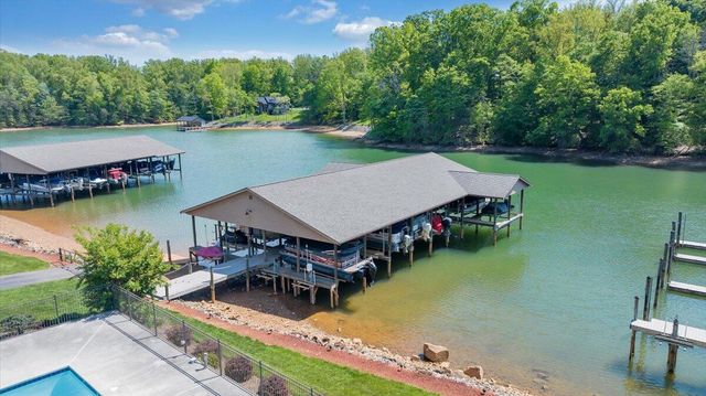 620 Montevista RD 602, Union Hall, VA 24176