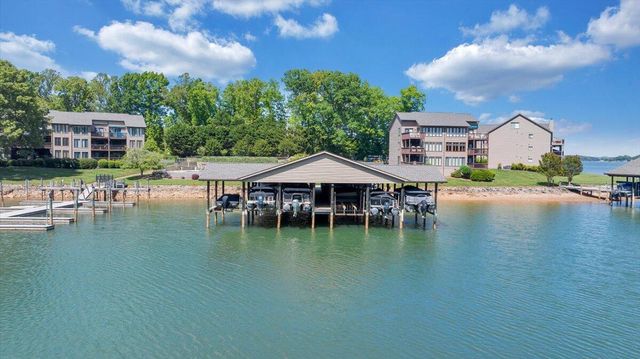 620 Montevista RD 602, Union Hall, VA 24176
