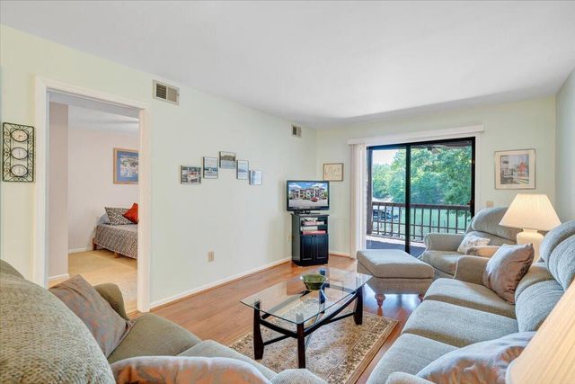 620 Montevista RD 602, Union Hall, VA 24176