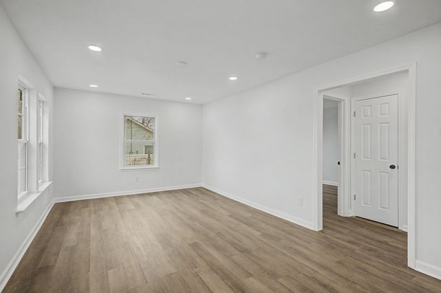 104 Crescent Ave, Smyrna, TN 37167