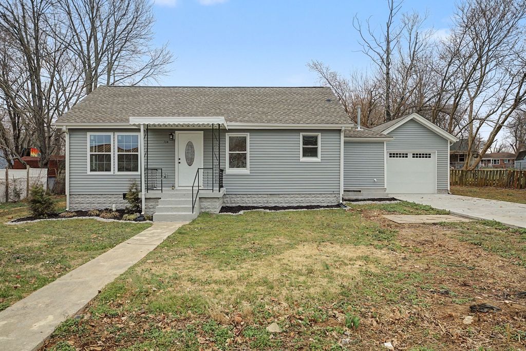 104 Crescent Ave, Smyrna, TN 37167