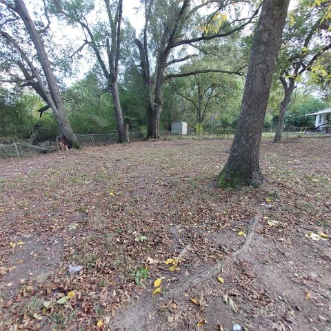 318 N Frost Street, New Boston, TX 75570