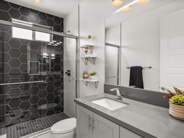 73368 Warhol Lane, Palm Desert, CA 92211