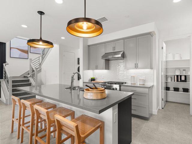 73368 Warhol Lane, Palm Desert, CA 92211