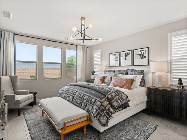 73368 Warhol Lane, Palm Desert, CA 92211