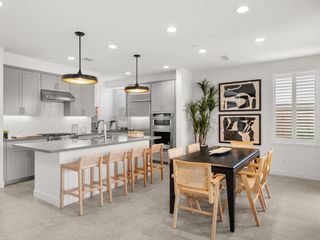 73368 Warhol Lane, Palm Desert, CA 92211