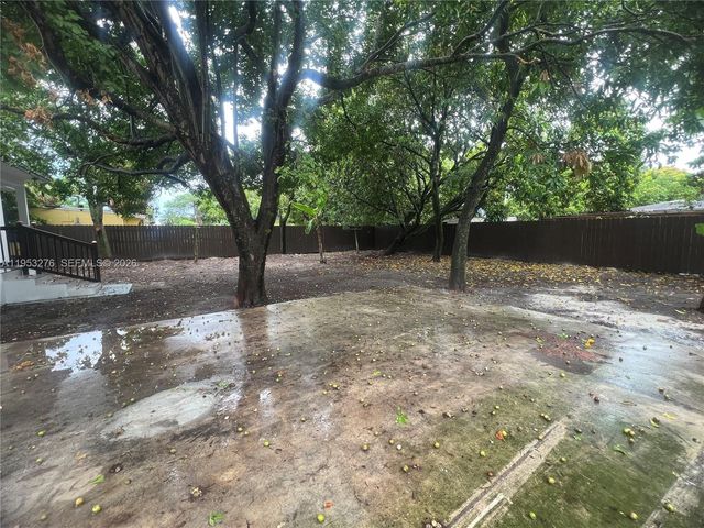 13380 NW 32nd Ave, Opa-locka, FL 33054