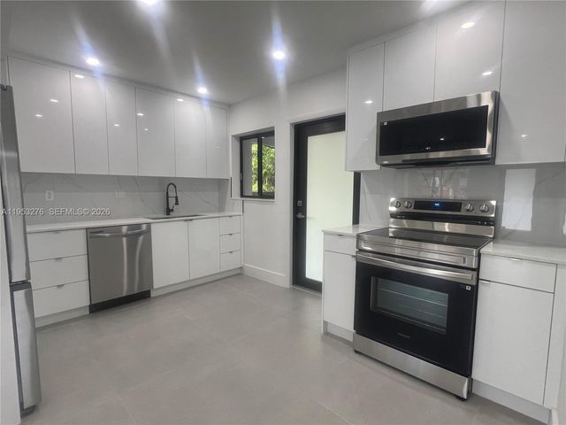 13380 NW 32nd Ave, Opa-locka, FL 33054