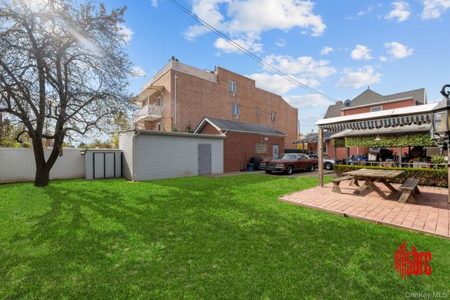 15 Van Sicklen Street, Brooklyn, NY 11223