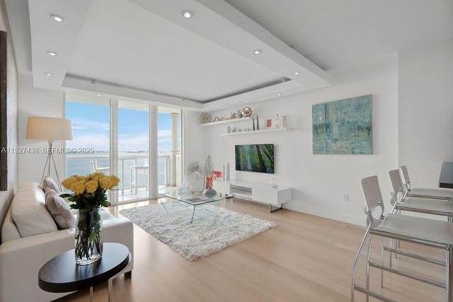 1625 Kennedy Cswy 1004D, North Bay Village, FL 33141