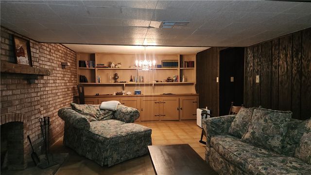 411 Center Street, Hyde Park, PA 15641