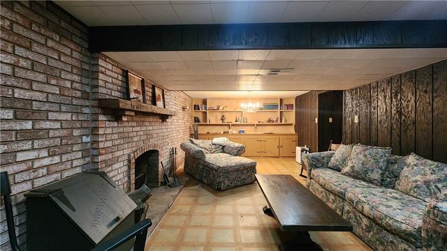 411 Center Street, Hyde Park, PA 15641