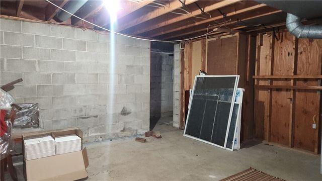 411 Center Street, Hyde Park, PA 15641