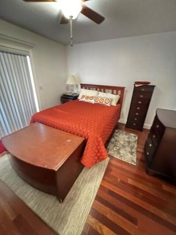 88 Cambridge D 88, West Palm Beach, FL 33417