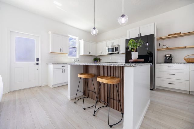 8688 SPORTSMAN LOOP, Groveland, FL 34736