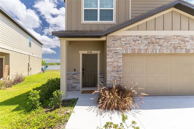 8688 SPORTSMAN LOOP, Groveland, FL 34736