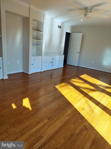 388 BOWLING GREEN RD, Front Royal, VA 22630