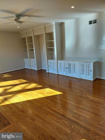 388 BOWLING GREEN RD, Front Royal, VA 22630