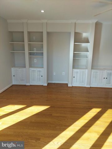 388 BOWLING GREEN RD, Front Royal, VA 22630