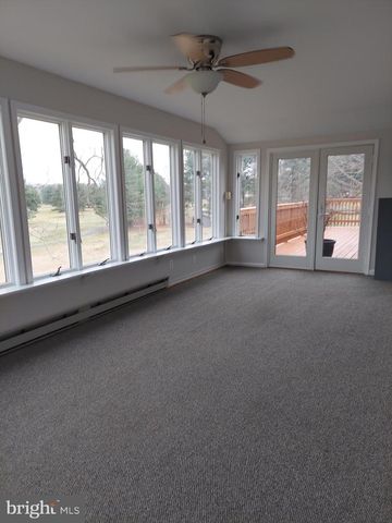 388 BOWLING GREEN RD, Front Royal, VA 22630