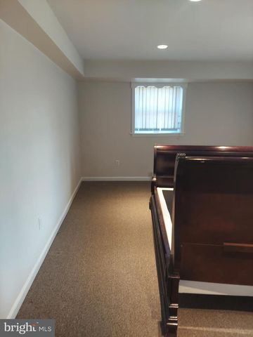 388 BOWLING GREEN RD, Front Royal, VA 22630