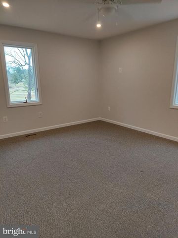 388 BOWLING GREEN RD, Front Royal, VA 22630