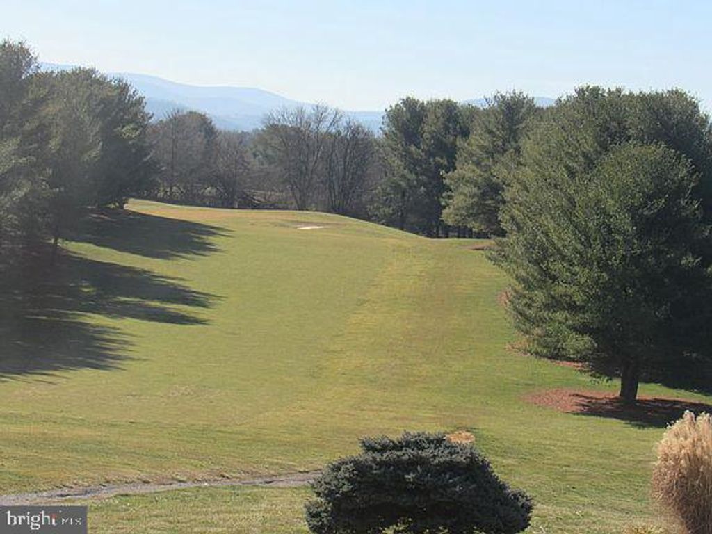 Image 2 of property listing at 388 BOWLING GREEN RD, Front Royal, VA 22630