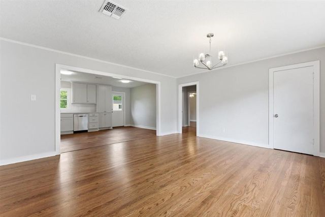 104 Windsor Drive, Lake Charles, LA 70605