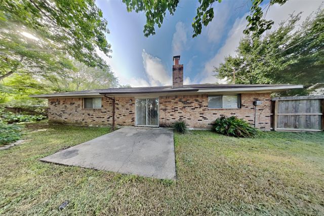 3202 Vandyke Drive, Spring, TX 77388