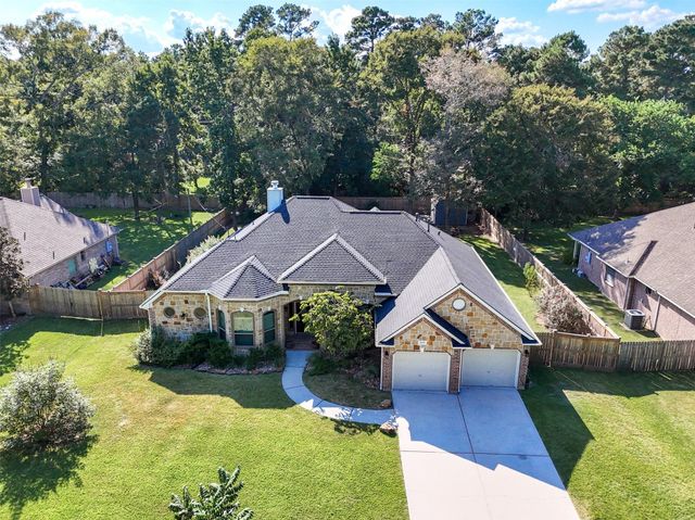 1019 Monarch Oak Drive, Magnolia, TX 77354