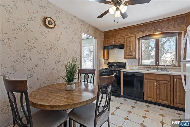 30 Andover Place, Bloomfield, NJ 07003