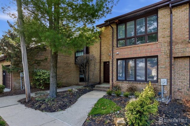 172 Nathan Drive, North Brunswick, NJ 08902