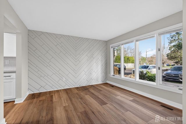 172 Nathan Drive, North Brunswick, NJ 08902