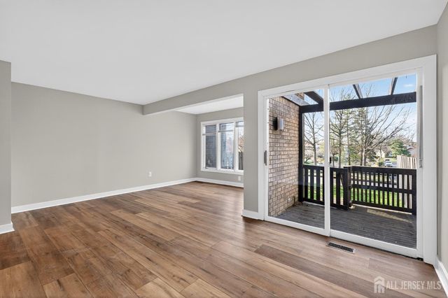 172 Nathan Drive, North Brunswick, NJ 08902