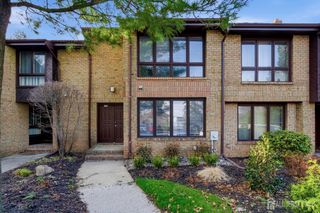 172 Nathan Drive, North Brunswick, NJ 08902