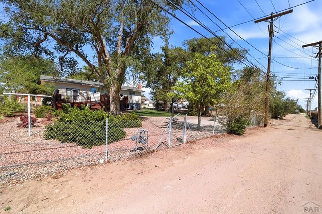 2107 Carson Ave, La Junta, CO 81050