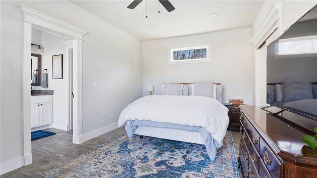 2413 N Autumn View Drive, Fayetteville, AR 72701