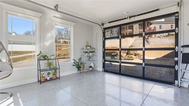 2413 N Autumn View Drive, Fayetteville, AR 72701