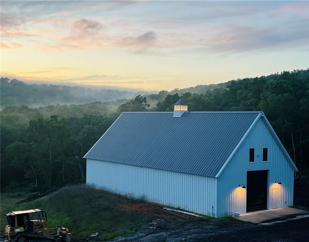 2413 N Autumn View Drive, Fayetteville, AR 72701