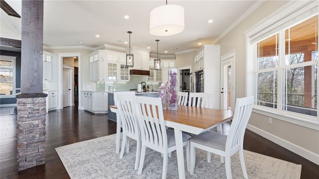 2413 N Autumn View Drive, Fayetteville, AR 72701