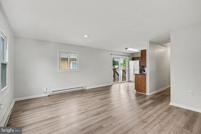 541 GOLDEN ST, Lititz, PA 17543