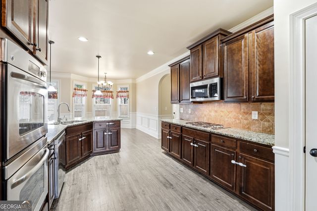 6224 Brookridge Drive, Flowery Branch, GA 30542
