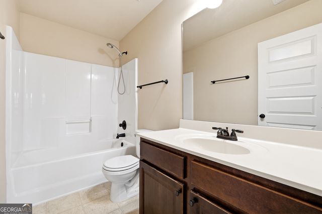 6224 Brookridge Drive, Flowery Branch, GA 30542