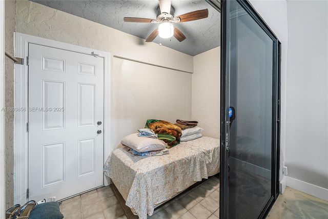 3875 Island Club W, Lantana, FL 33462