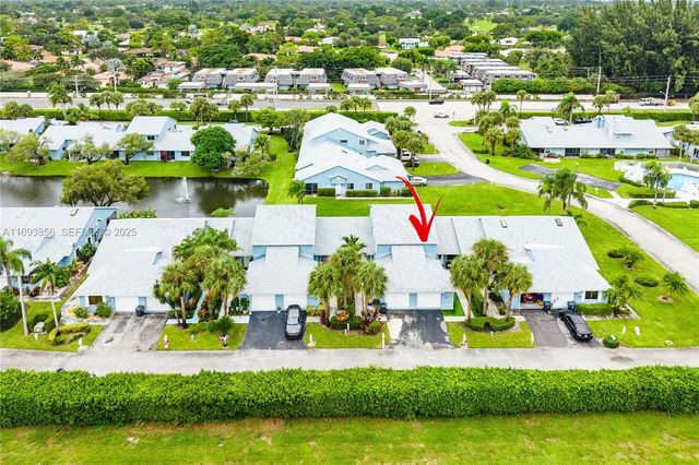 3875 Island Club W, Lantana, FL 33462