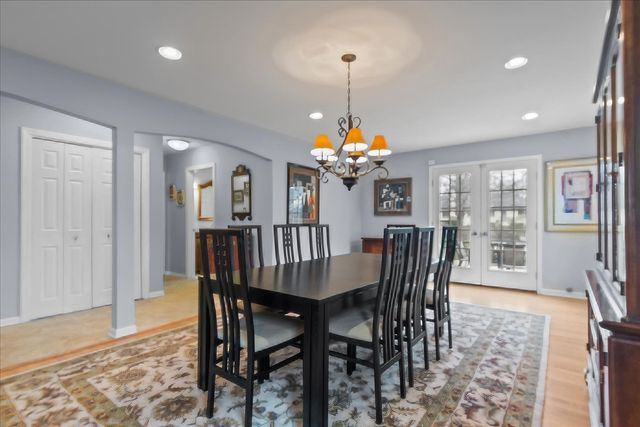 1632 Longvalley Drive, Northbrook, IL 60062