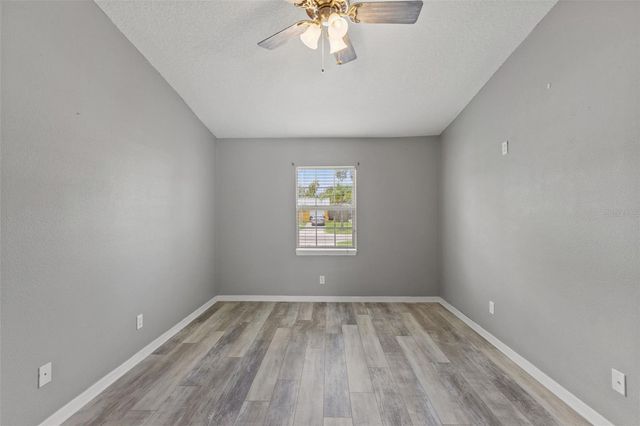 560 ROBIN HILL CIRCLE, Brandon, FL 33510