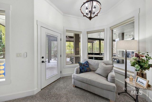 1013 E Rivers End Drive, Eagle, ID 83616