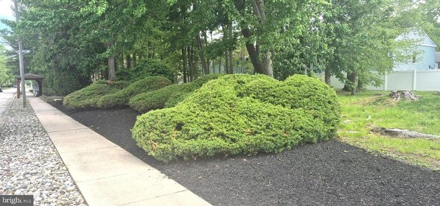 1003 BAYWOOD DR, Williamstown, NJ 08094