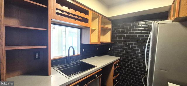 1003 BAYWOOD DR, Williamstown, NJ 08094